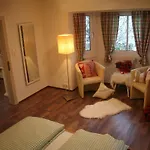 Eder Apartment *